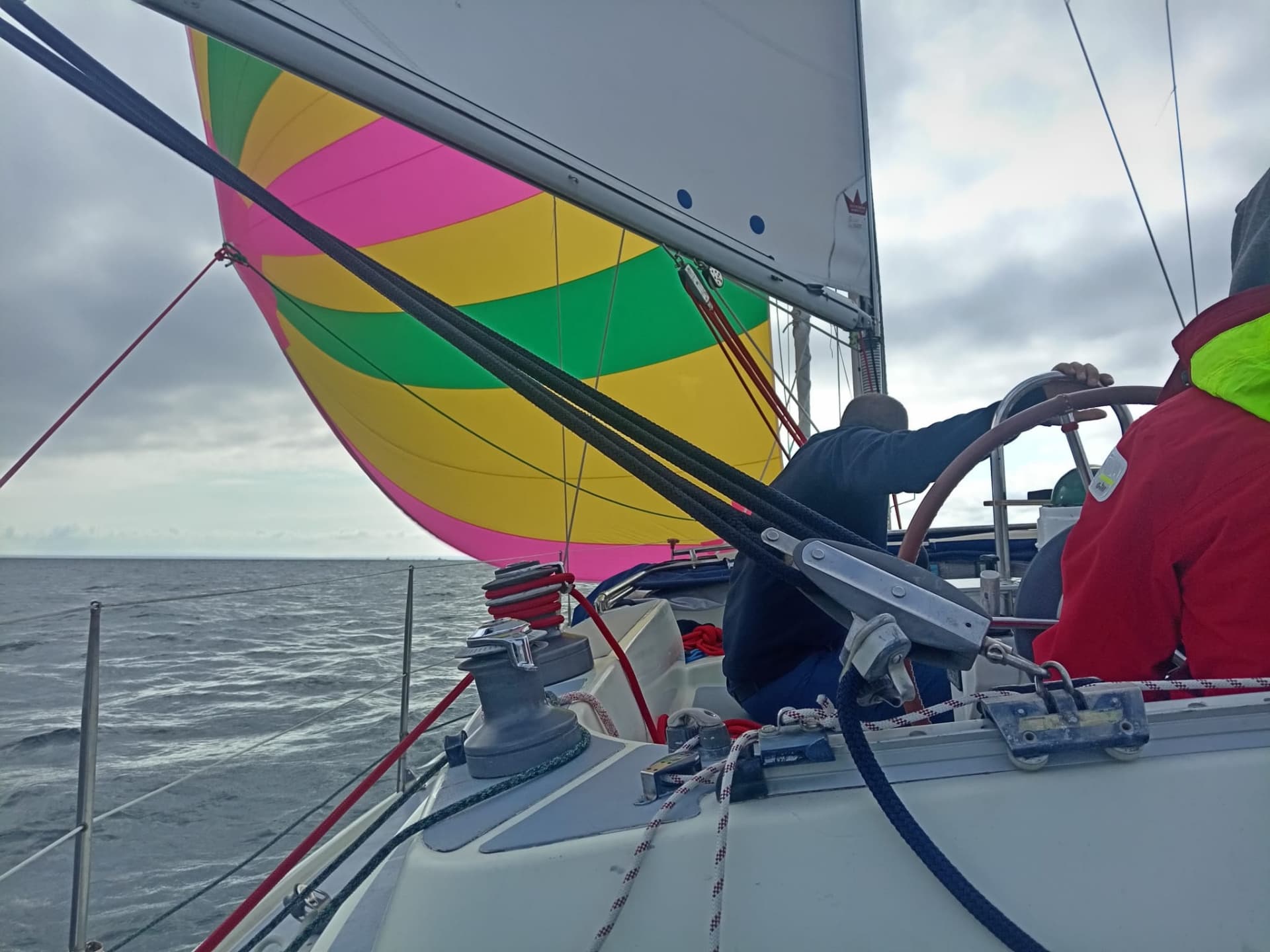Navegar al ritmo del viento