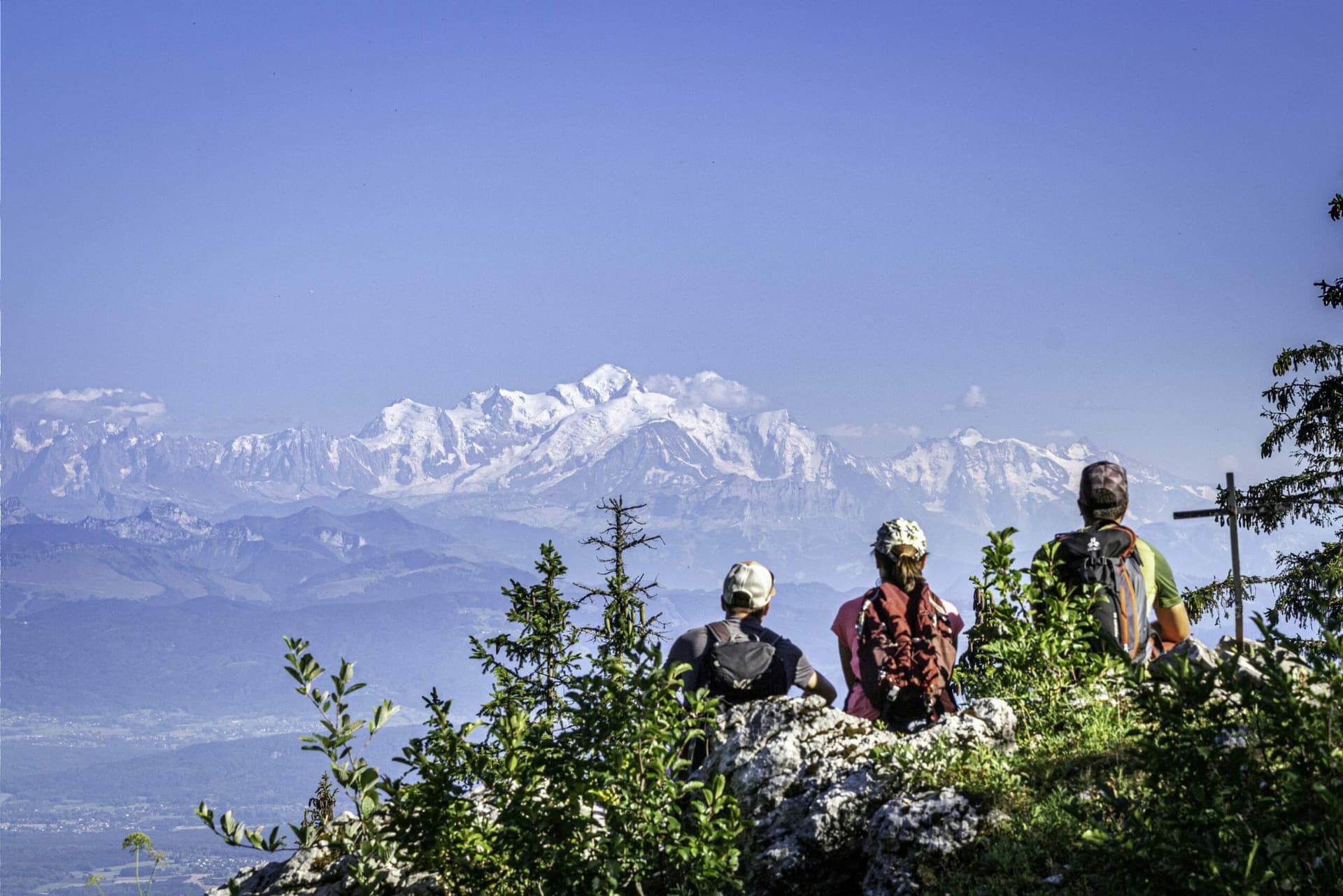 Campamento y senderismo en el Jura