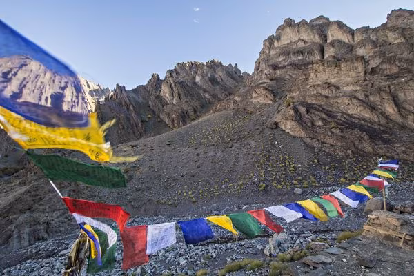 Ladakh - La extravagancia colorida del Festival de Hemis