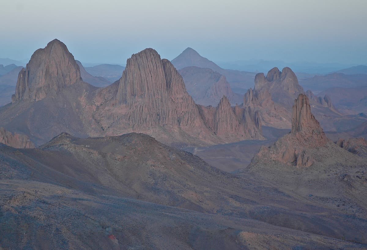 De Argel a las montañas del Hoggar, viaje al corazón de una Algérie plural