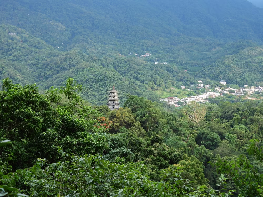 La Costa Oeste: De Taipei a las Playas de Kenting