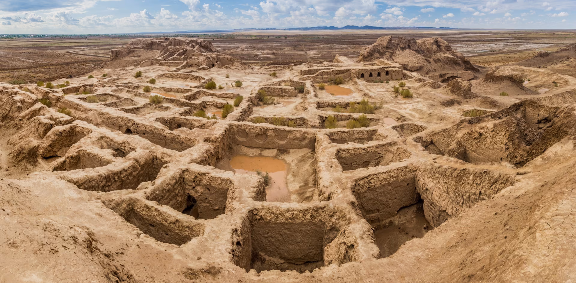 En la Gran Ruta de la Seda con extensión Moynak y Nukus