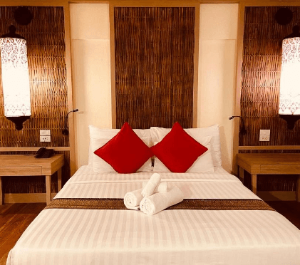 Naka Double(King bed with Bath tub)