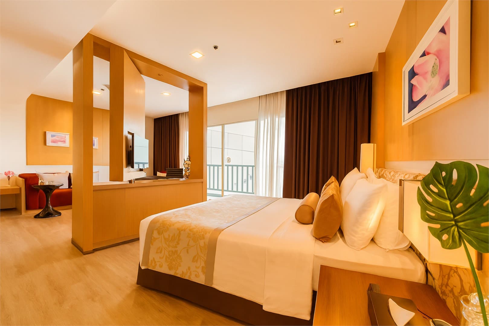 Corner Suite