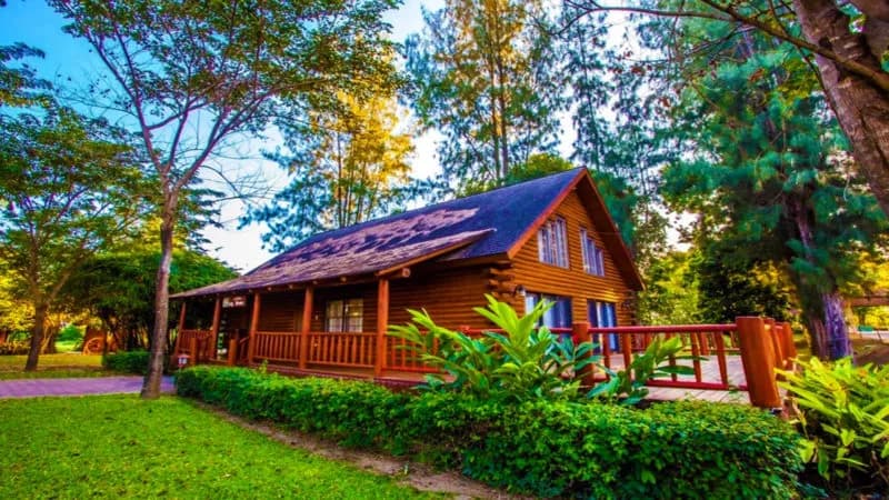 Log Home 3 bedrooms