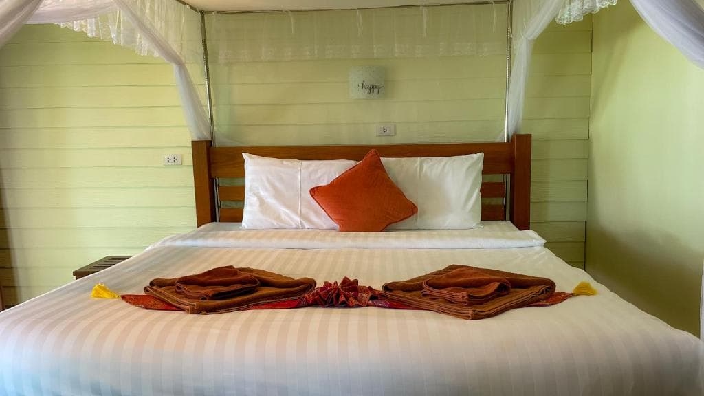 Double Bed Room Pool View Fan