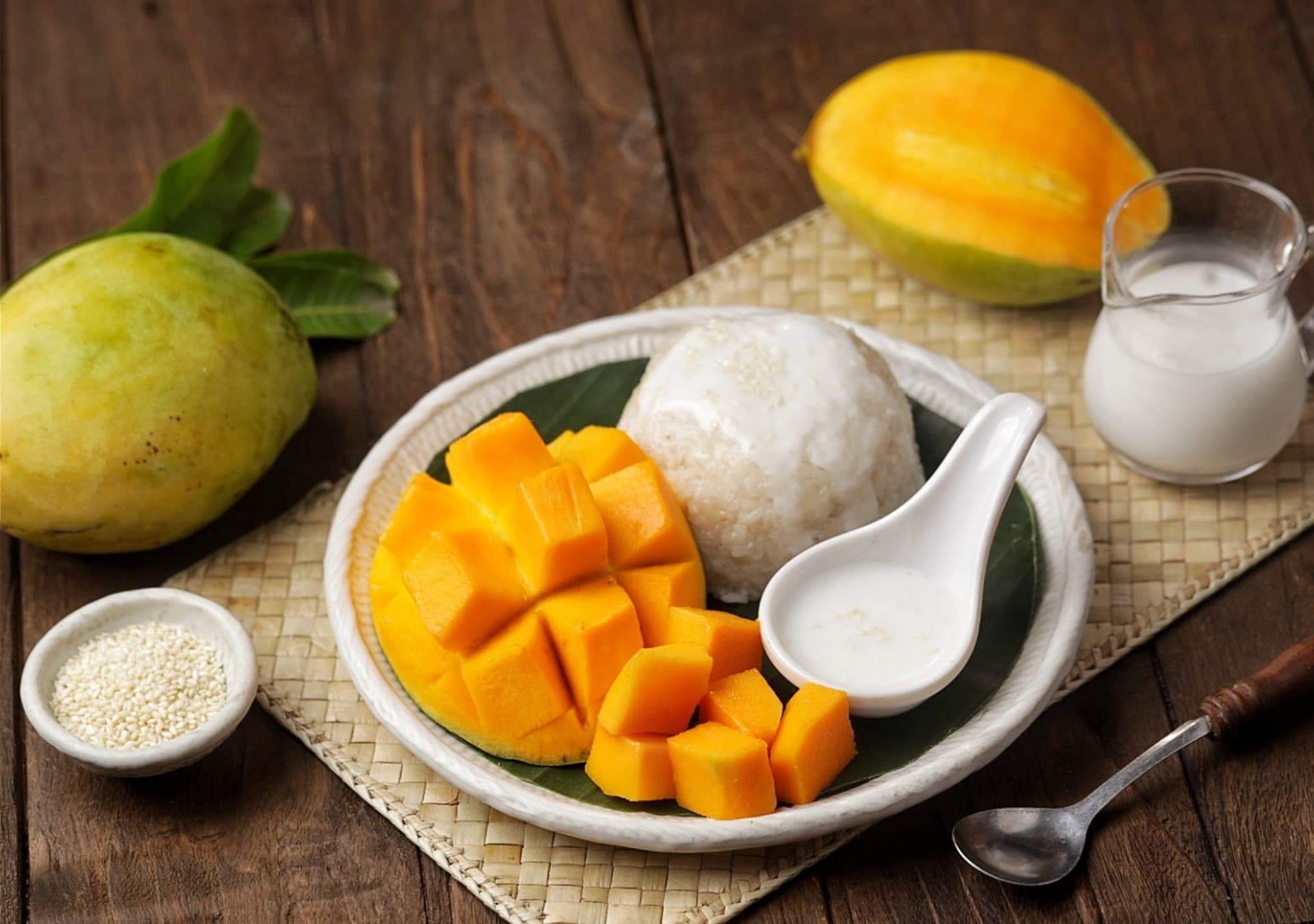 Mango sticky rice: descubre la receta auténtica del postre más famoso de Tailandia