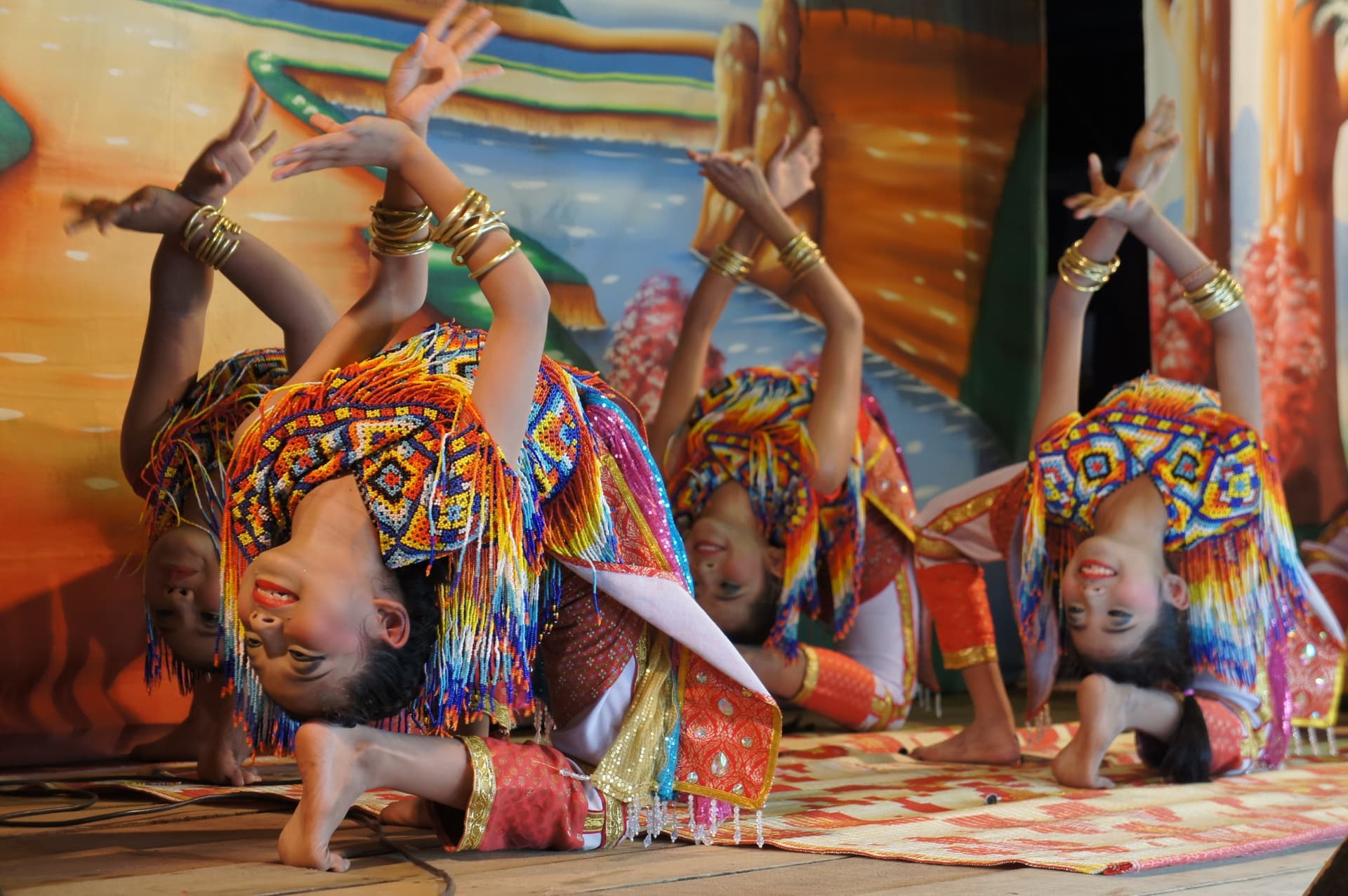 Las danzas tradicionales tailandesas