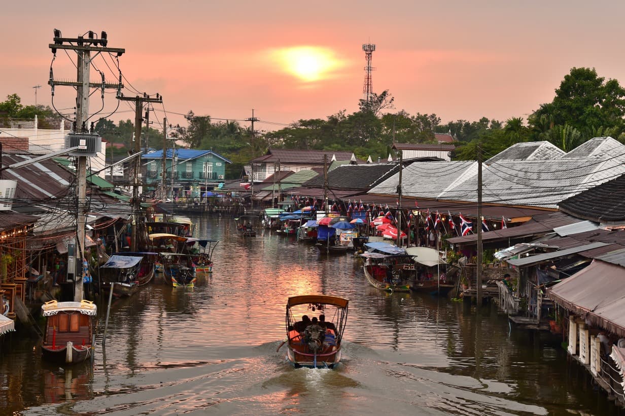 Amphawa y su mercado flotante