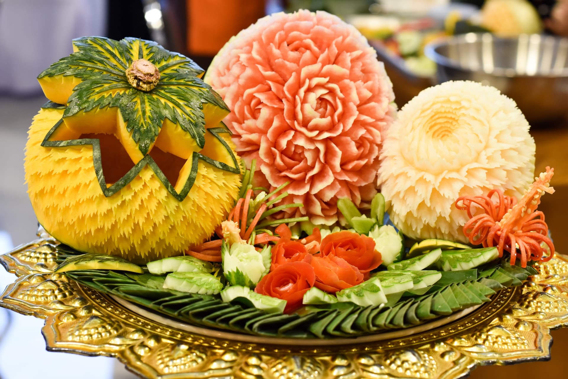 El Kae-Sa-Luk, el arte tradicional de esculpir frutas