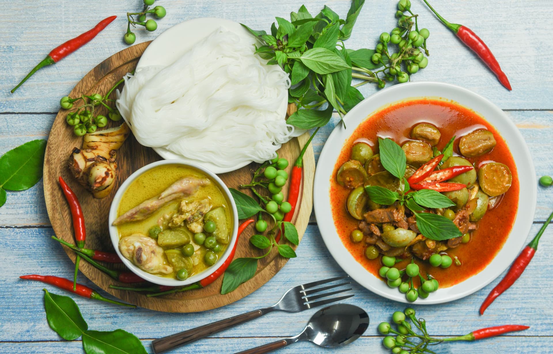 Curry tailandés: ¿cuáles son las diferencias entre el curry rojo, verde y amarillo?