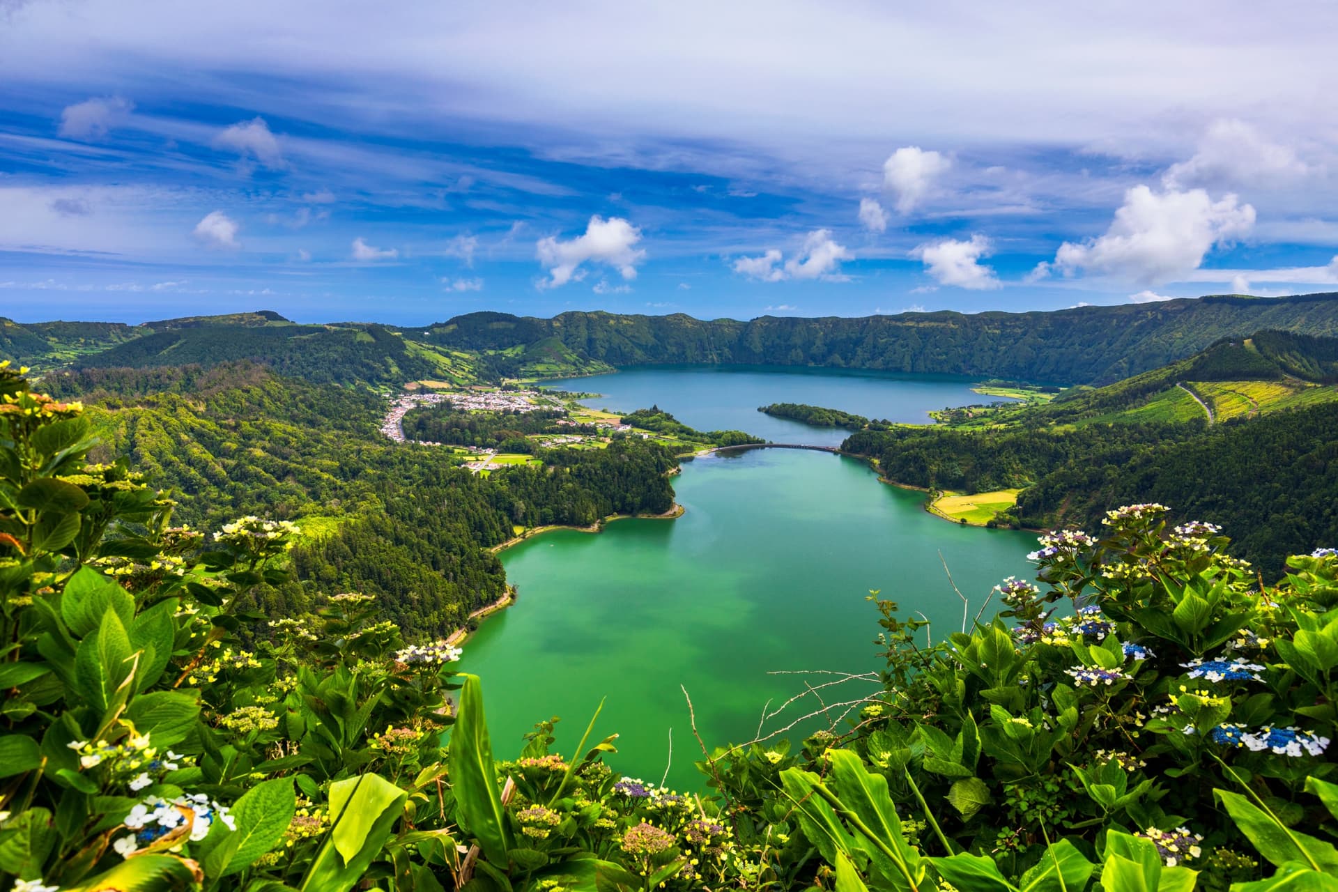 São Miguel, l'île verte des Açores entre volcans et océans