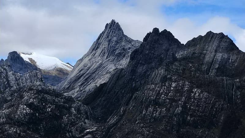 Carstensz Pyramid