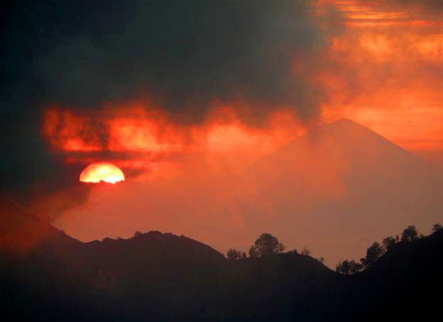 Ascension du volcan Agung