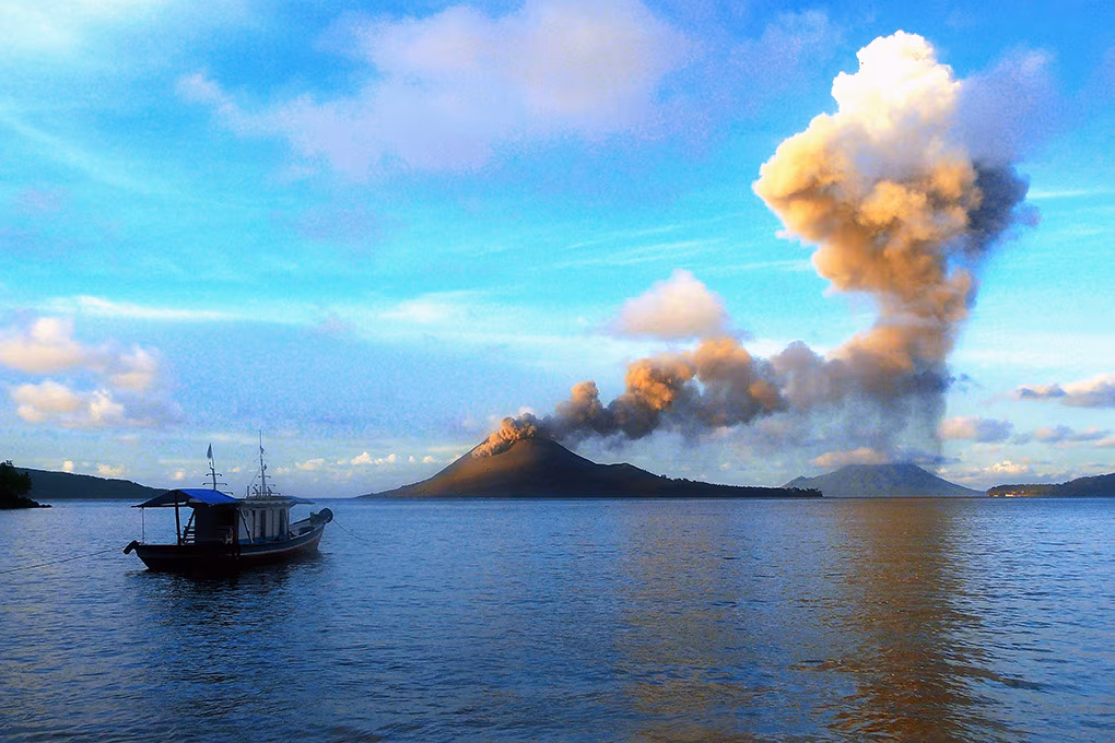 Banten - Los misterios del volcán Krakatoa