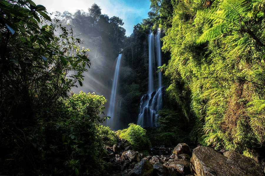 Toda la belleza de Bali: entre tierra y mar
