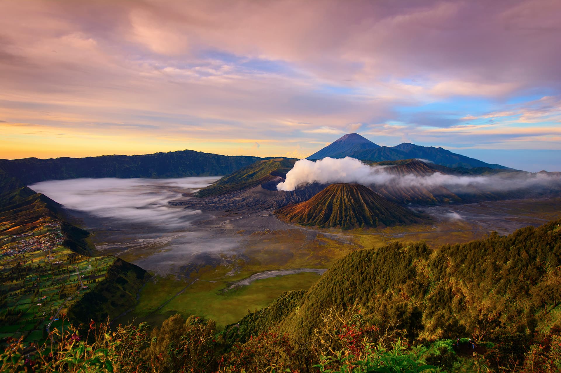 Descubrimiento de Yogyakarta y travesía de Java Oriental