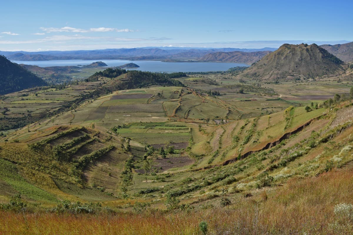 Du Pays des Volcans au Canal des Pangalanes