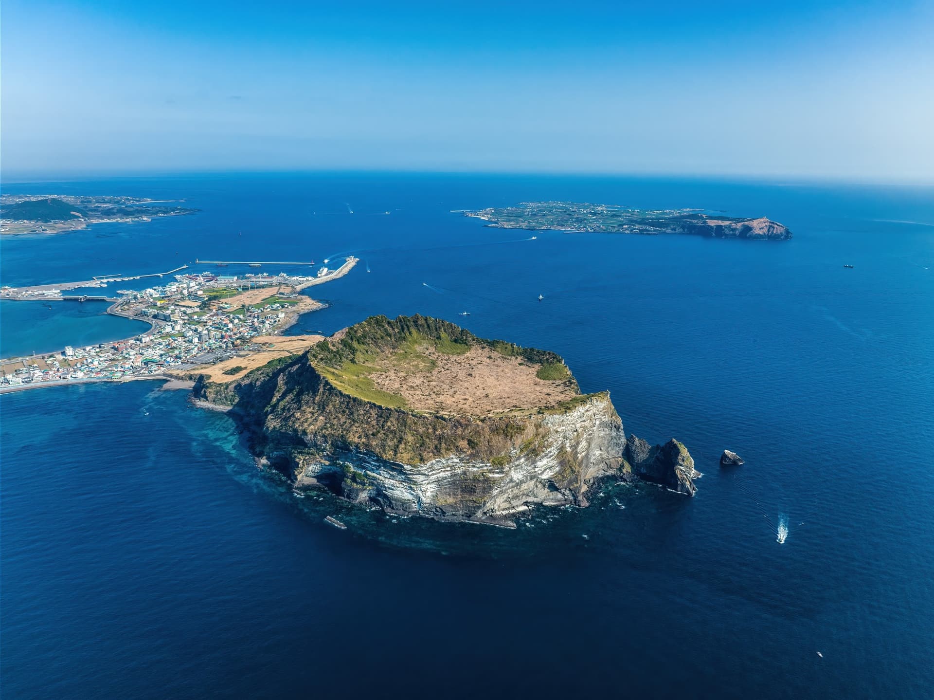 Al descubrimiento de Jeju, la isla de los volcanes y paisajes excepcionales