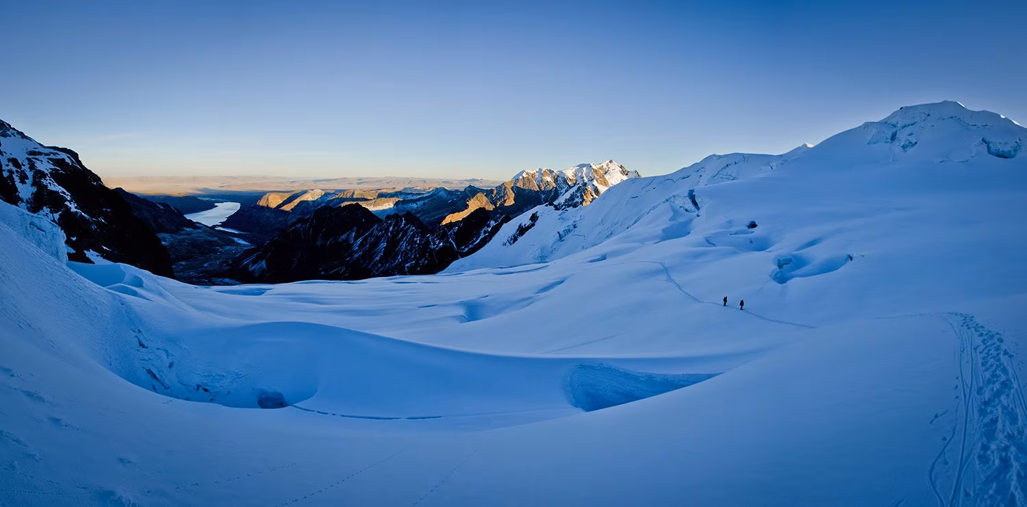 Trekking en la Cordillera Apolobamba