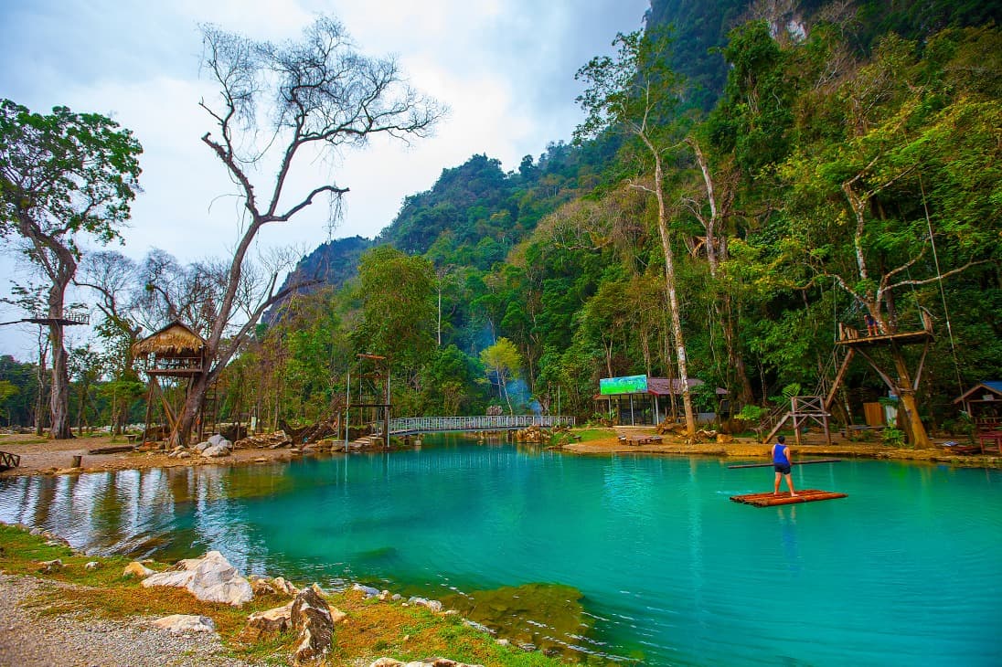 Un trio Lao: Vientiane, Vang Vieng et Luang Prabang