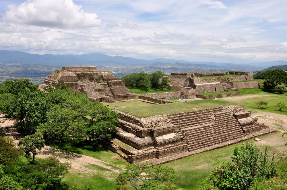 Aventura en familia entre México, Puebla, Oaxaca y las playas paradisíacas del Pacífico