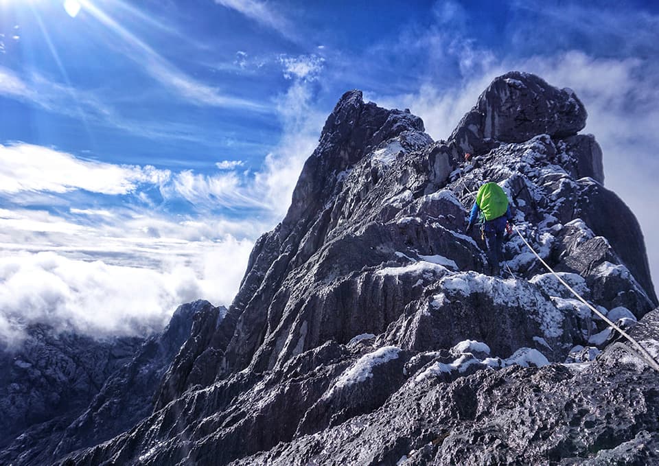 2026 / Papúa: expedición hacia la mítica pirámide de Carstensz (versión trekking)